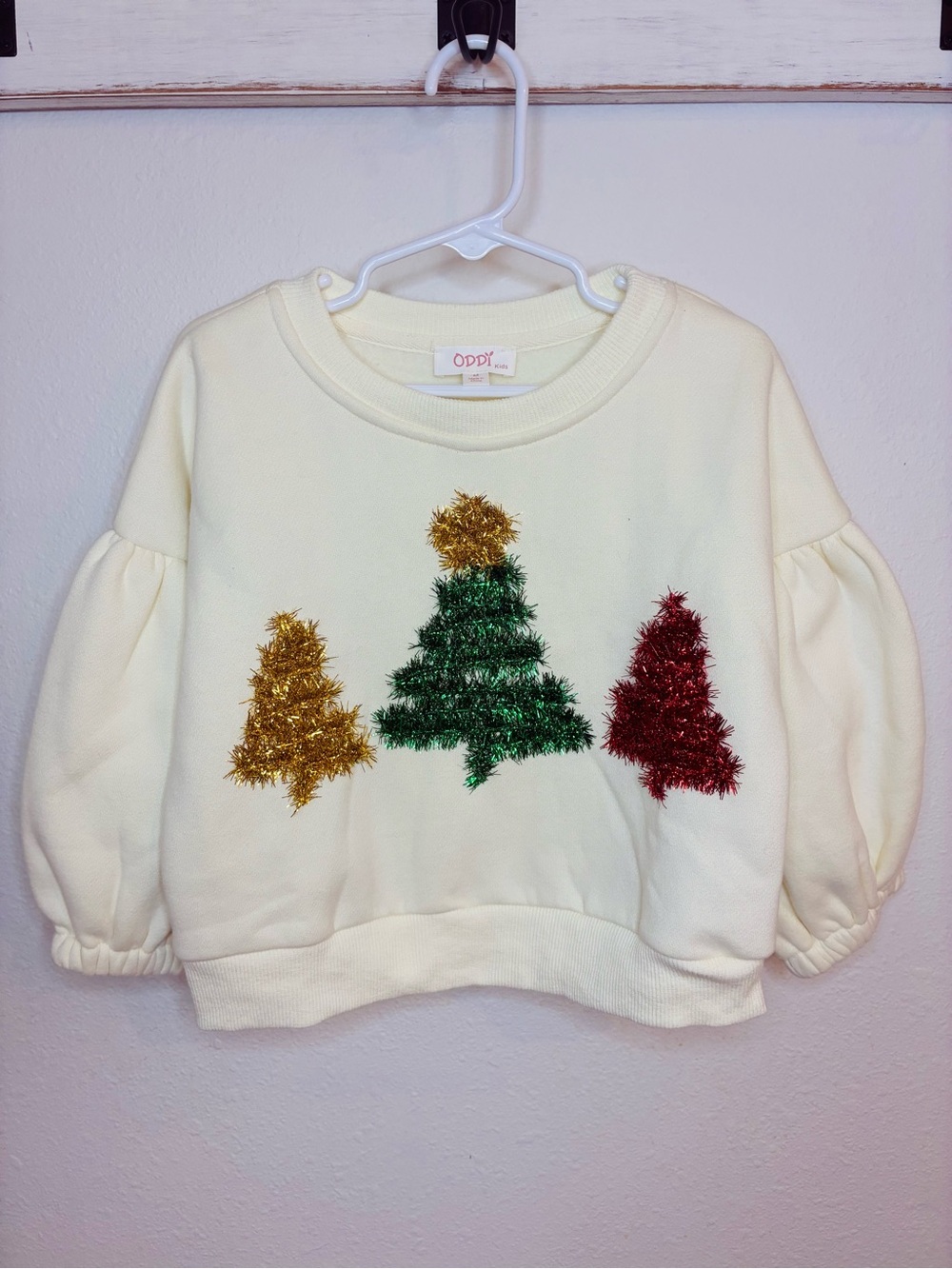 ODDY Cream Crewneck Sweater with Gold Green and Red Tinsel Trees